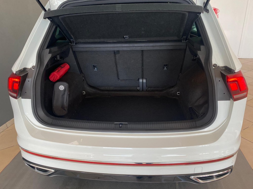 VENDUTO........Volkswagen Tiguan 2.0 TDI 150 CV SCR DSG R-LINE