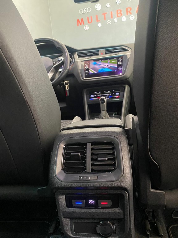 VENDUTO........Volkswagen Tiguan 2.0 TDI 150 CV SCR DSG R-LINE