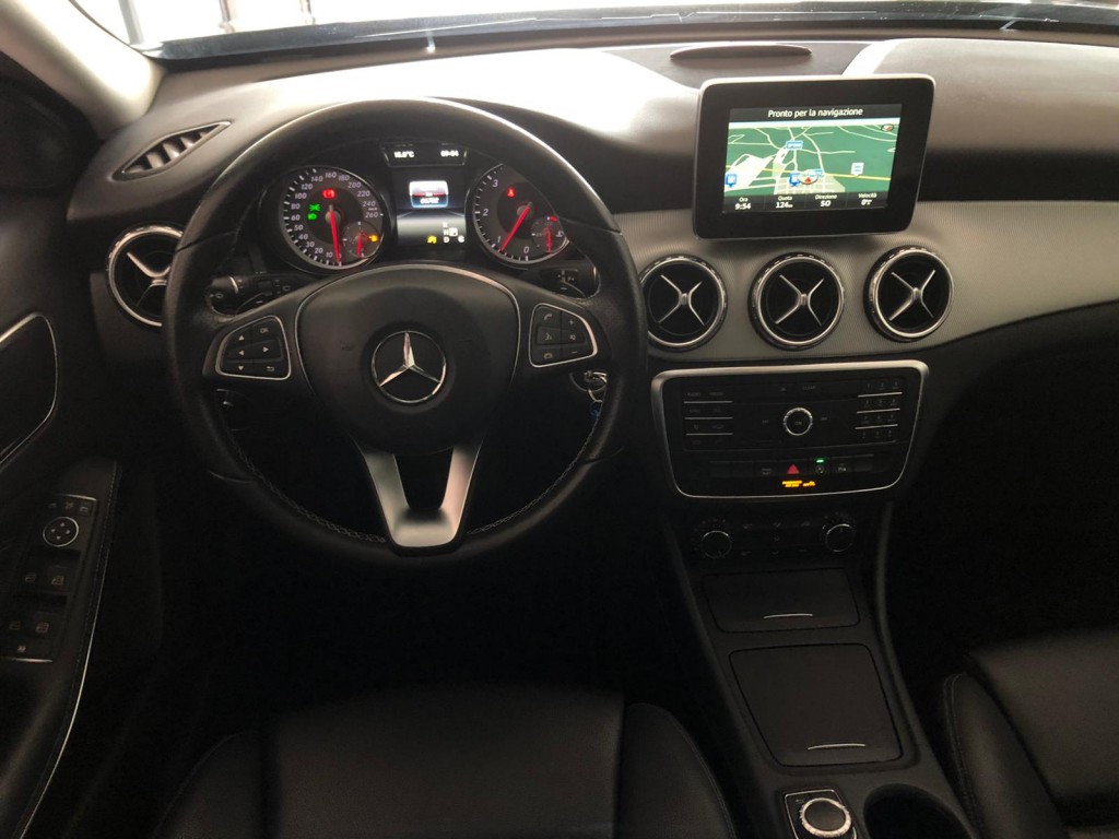 VENDUTA ........MERCEDES-BENZ GLA SUV Enduro