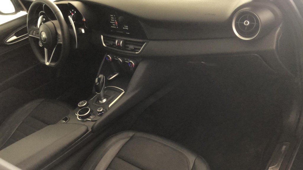 VENDUTA........Alfa Romeo giulia 2.2 at8 150cv super full optional