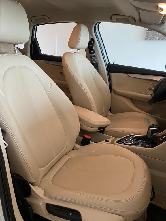 VENDUTA...................BMW SERIE 2 ACTIVE TOURER 218d