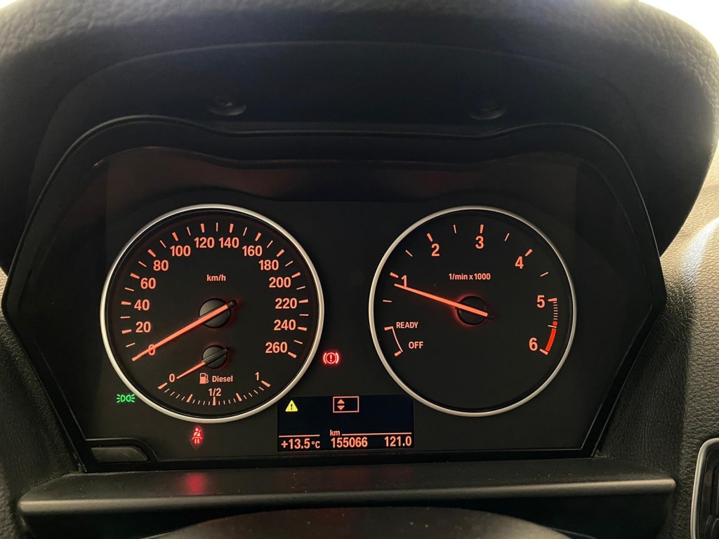 VENDUTA..................BMW SERIE 1 114d 5p. Unique