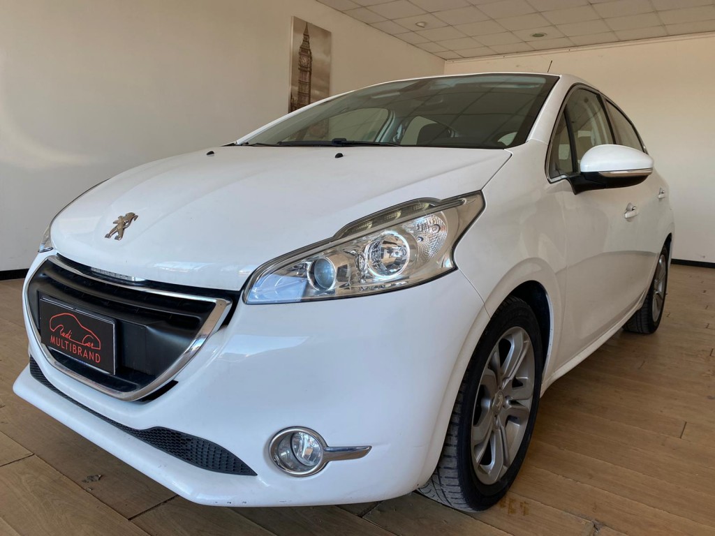 VENDUTA...............PEUGEOT 208 VTi 95 CV 5p. GPL Allure