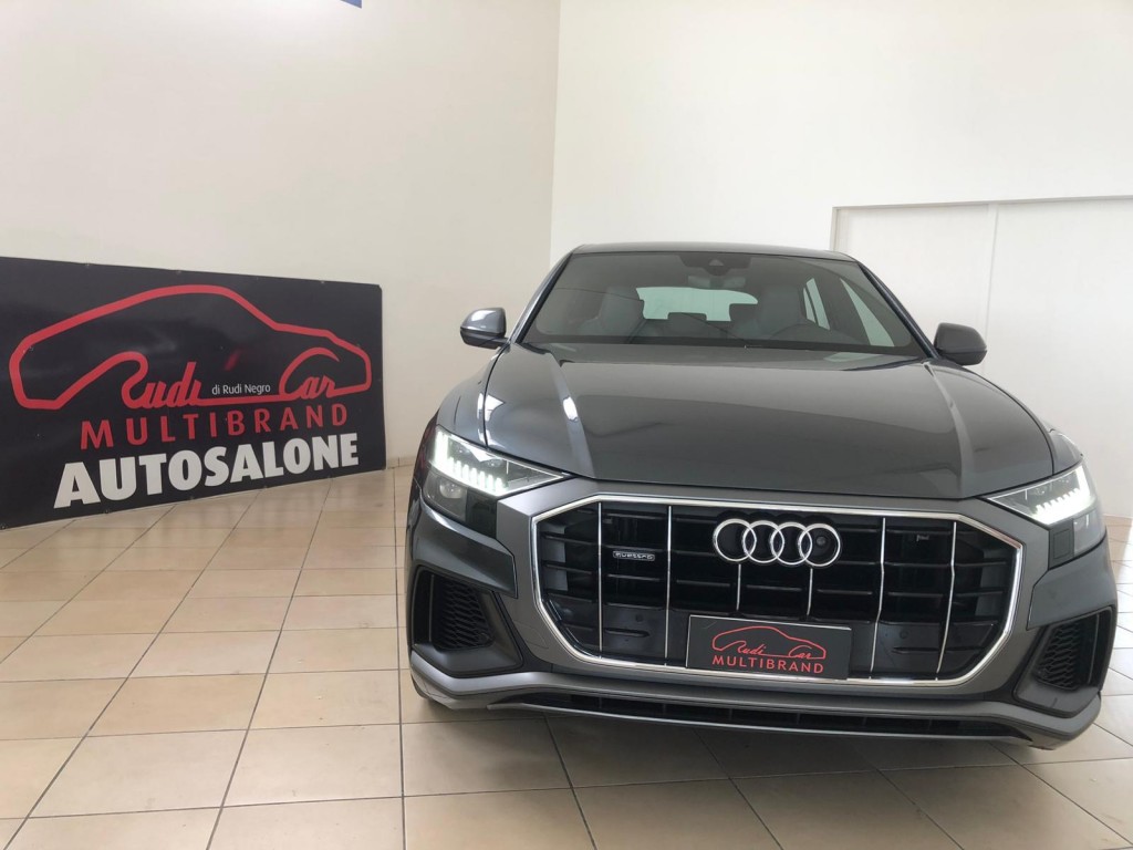 AUDI Q8 Q8 50 TDI 286 CV quattro tiptronic