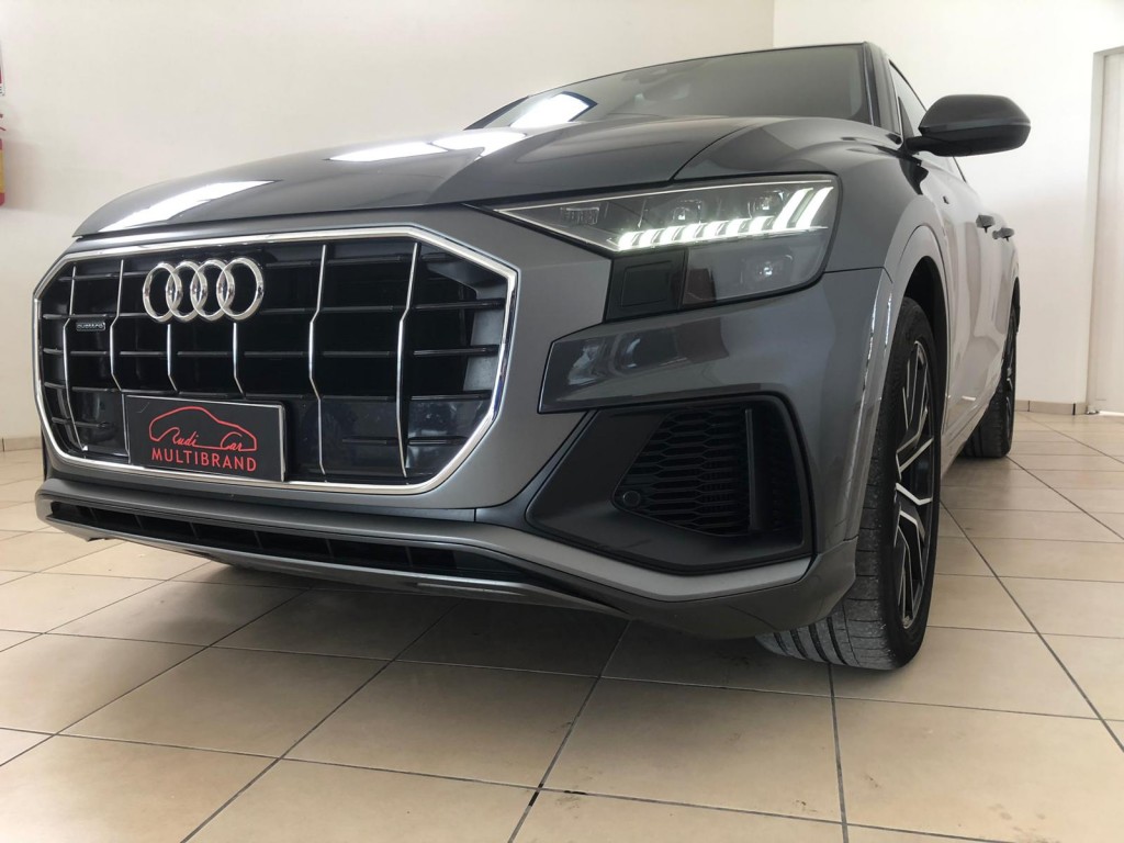 AUDI Q8 Q8 50 TDI 286 CV quattro tiptronic