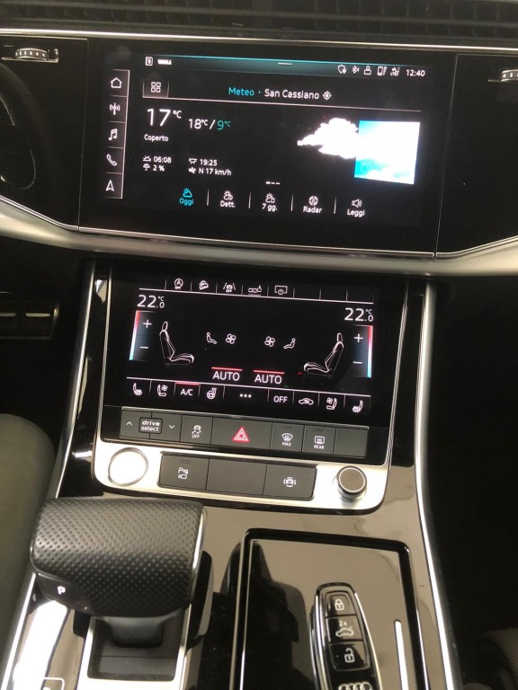 AUDI Q8 Q8 50 TDI 286 CV quattro tiptronic