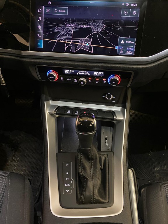 VENDUTA......Audi Q3 35 TDI S tronic