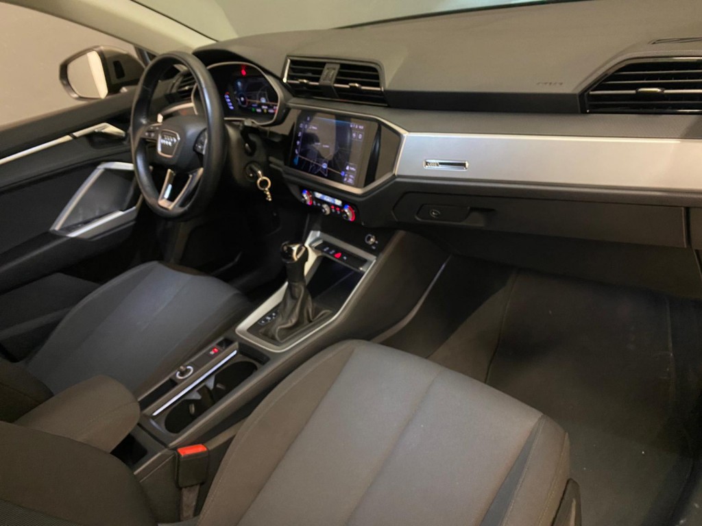 VENDUTA......Audi Q3 35 TDI S tronic