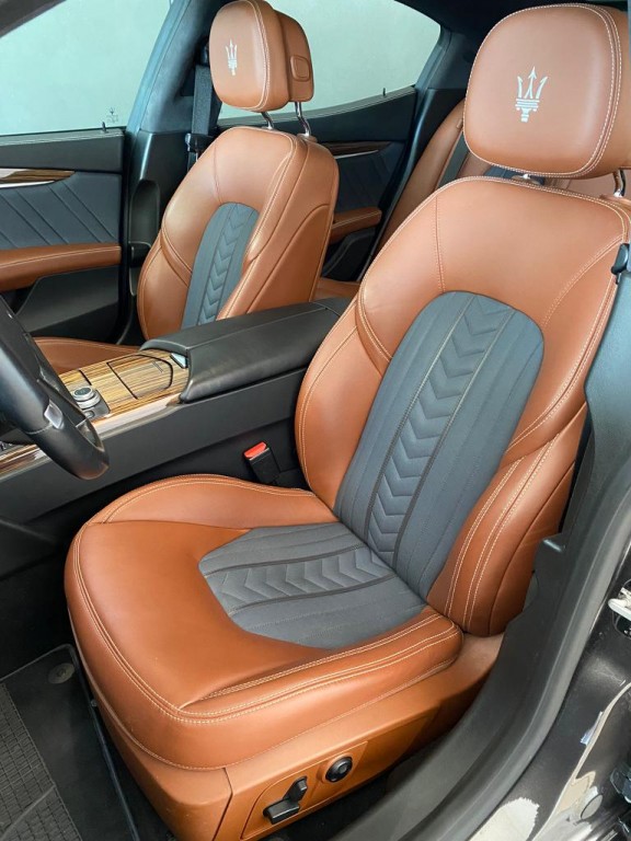 VENDUTA ........Maserati Ghibli V6 Diesel 275 CV Granlusso