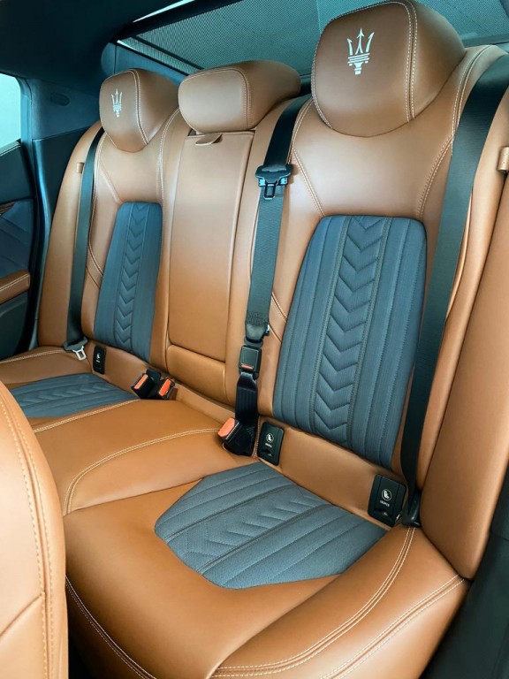 VENDUTA ........Maserati Ghibli V6 Diesel 275 CV Granlusso