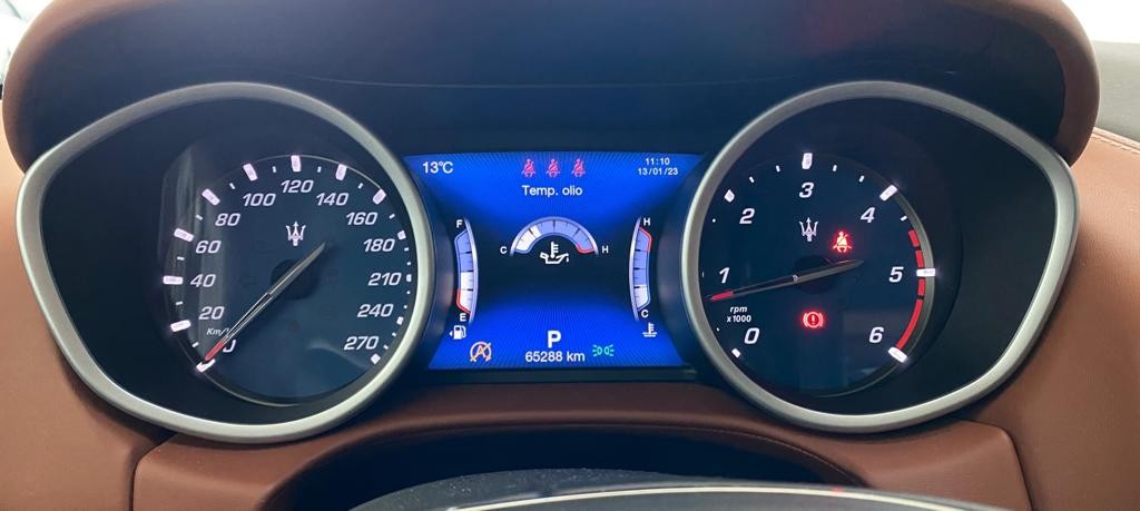 VENDUTA ........Maserati Ghibli V6 Diesel 275 CV Granlusso