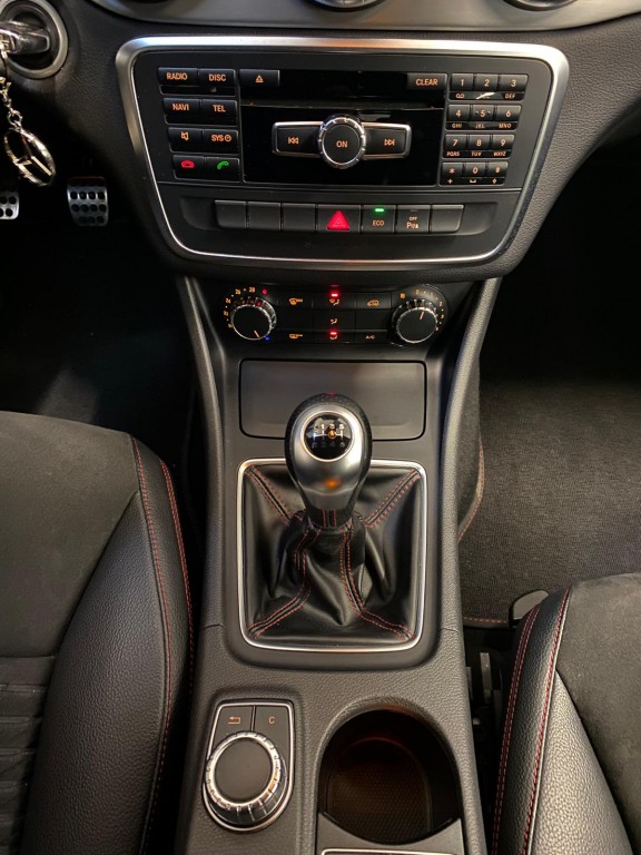 VENDUTA.......Mercedes-Benz CLA 180 Premium