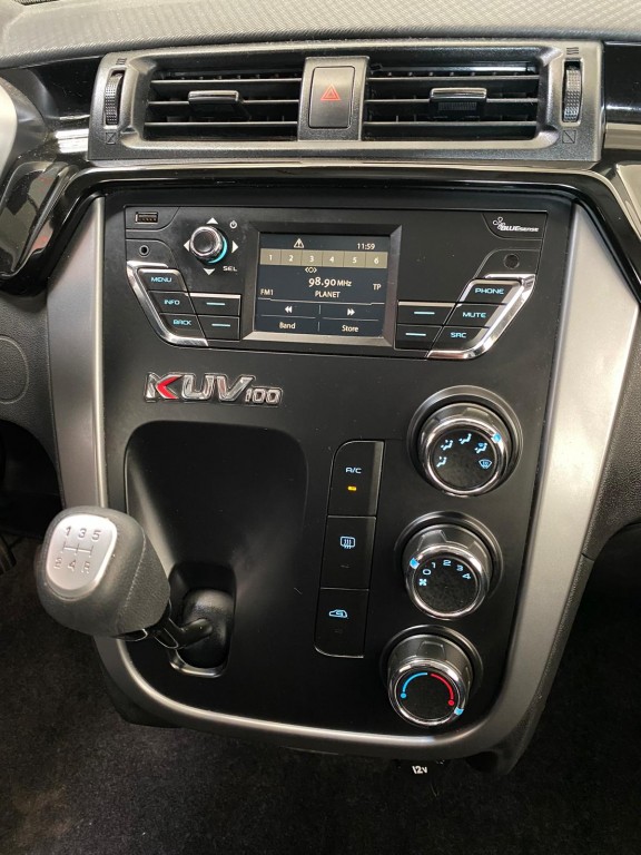 VENDUTA ......Mahindra KUV100 KUV100 1.2 VVT K6+