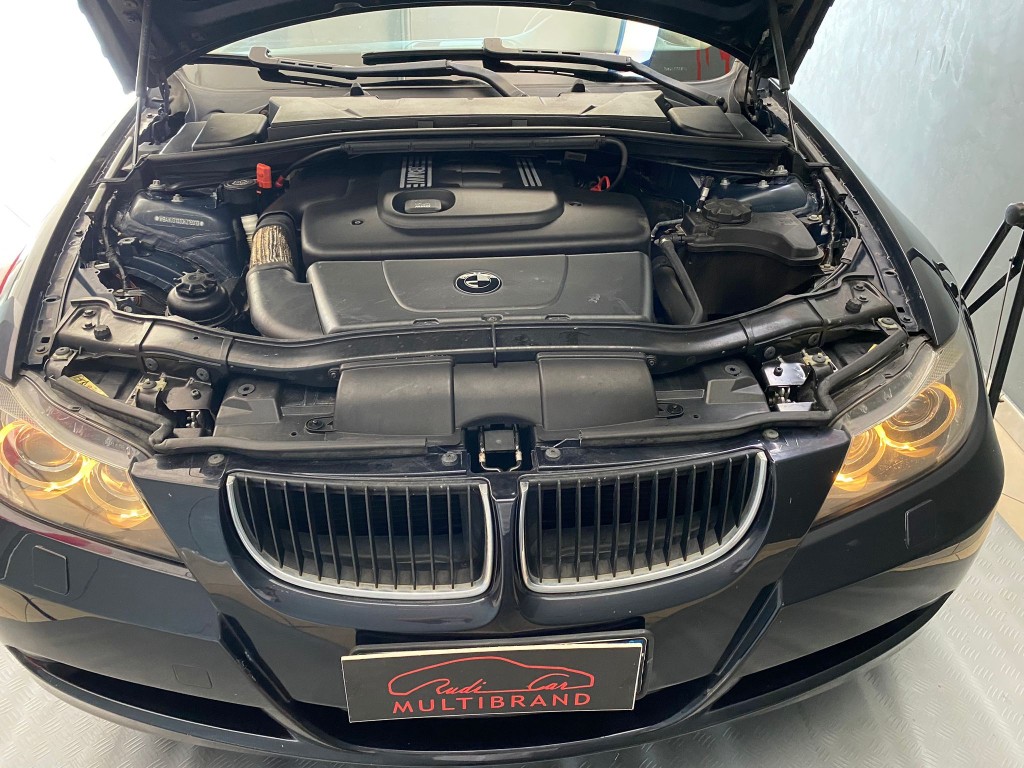 VENDUTA.....BMW Serie 3 320d cat Futura