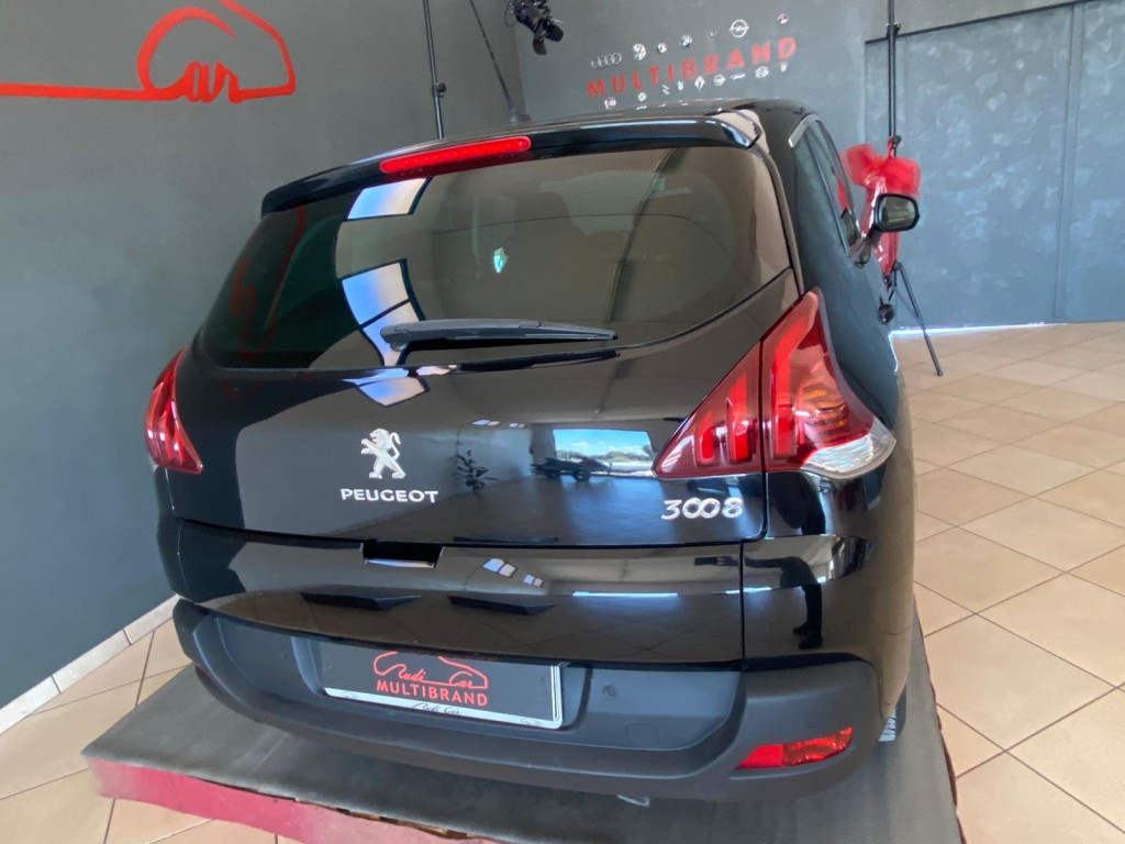 VENDUTA .......Peugeot 3008 1.6 HDi 115CV