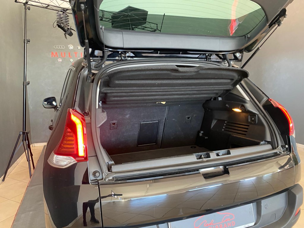 VENDUTA .......Peugeot 3008 1.6 HDi 115CV