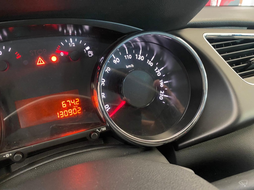 VENDUTA .......Peugeot 3008 1.6 HDi 115CV