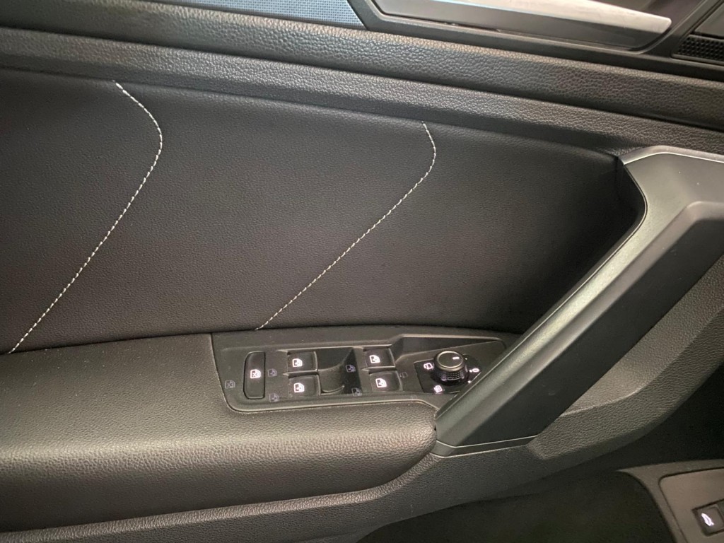  Volkswagen Tiguan 2.0 TDI 150 CV SCR DSG R-Line