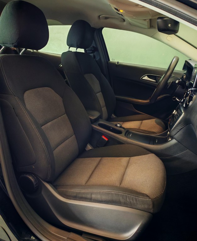 Mercedes-benz GLA 180 CDI Automatic Premium 