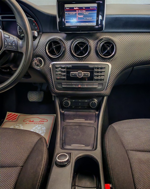 Mercedes-benz GLA 180 CDI Automatic Premium 