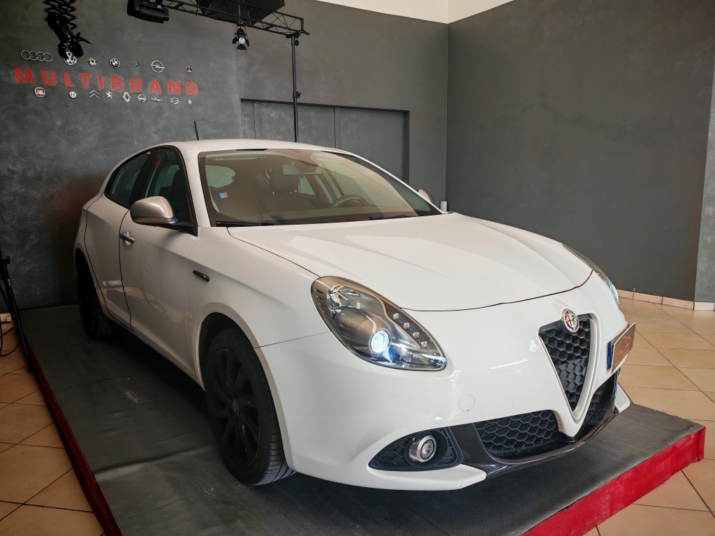 Alfa Romeo Giulietta 1.6 JTDm Super 120cv