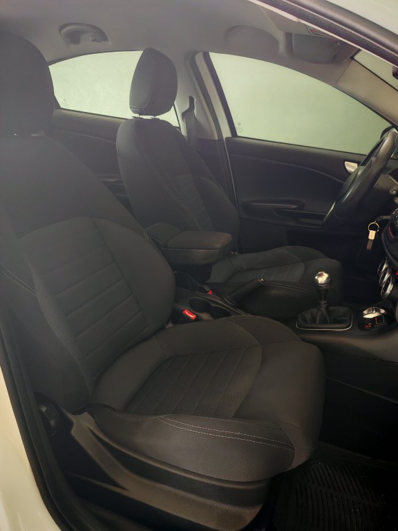 Alfa Romeo Giulietta 1.6 JTDm Super 120cv