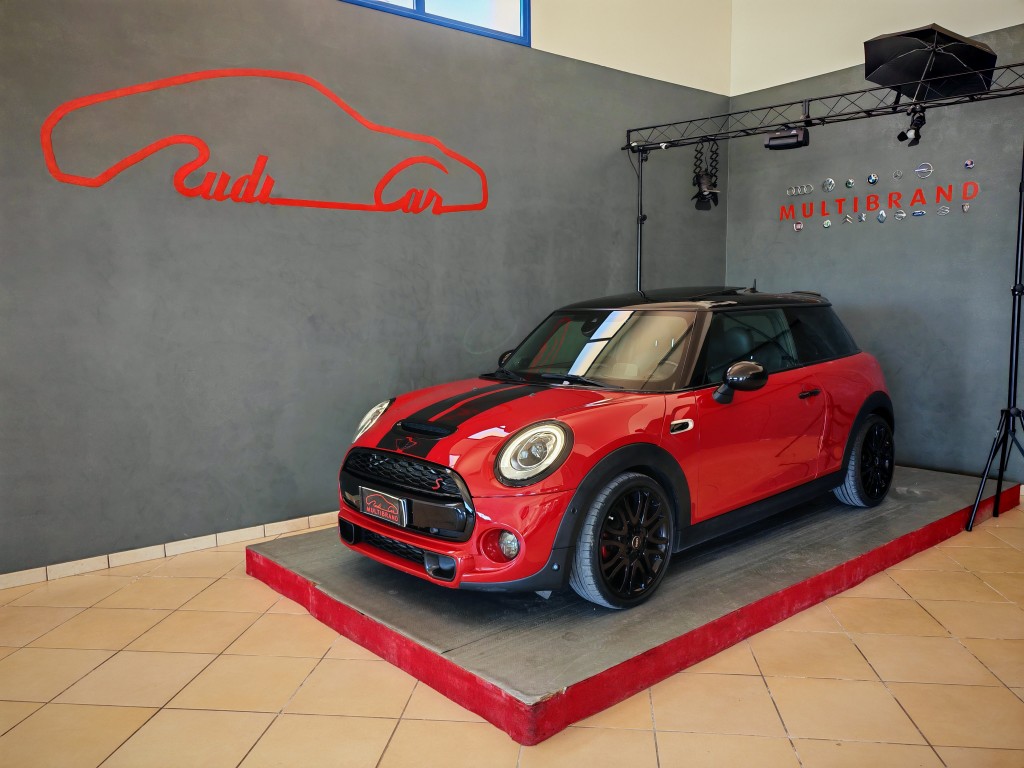 MINI Mini 2.0 John Cooper Works S