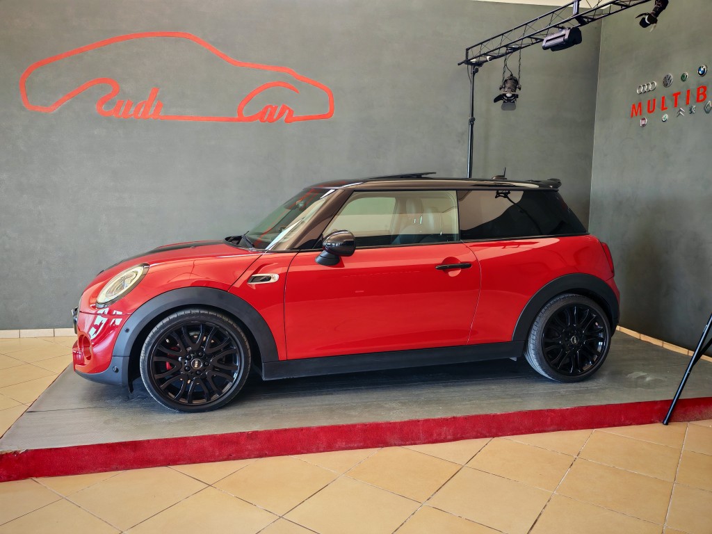 MINI Mini 2.0 John Cooper Works S