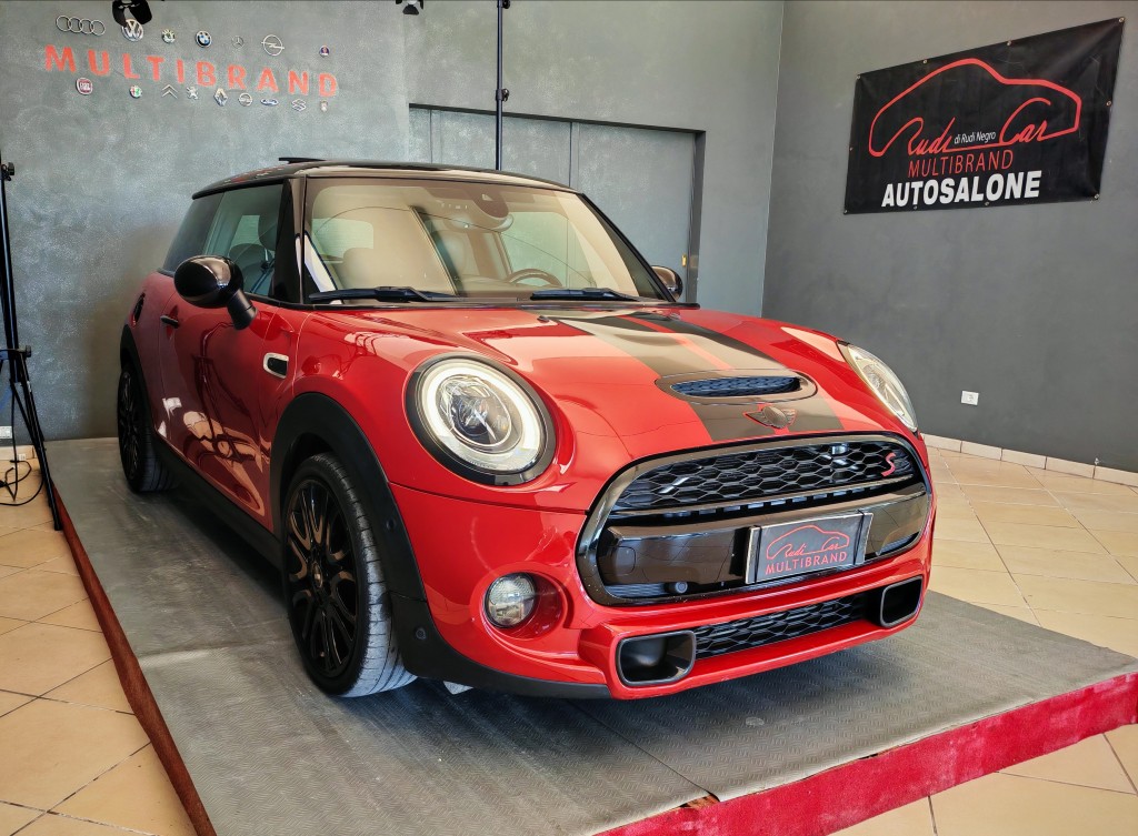MINI Mini 2.0 John Cooper Works S
