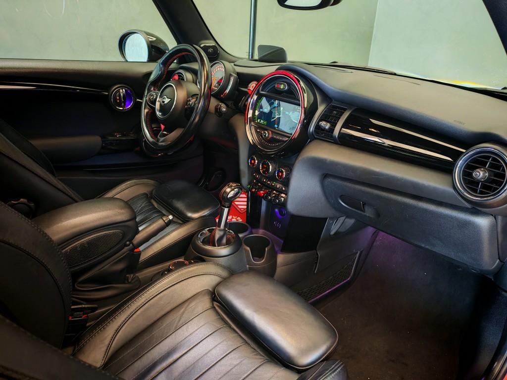 MINI Mini 2.0 John Cooper Works S