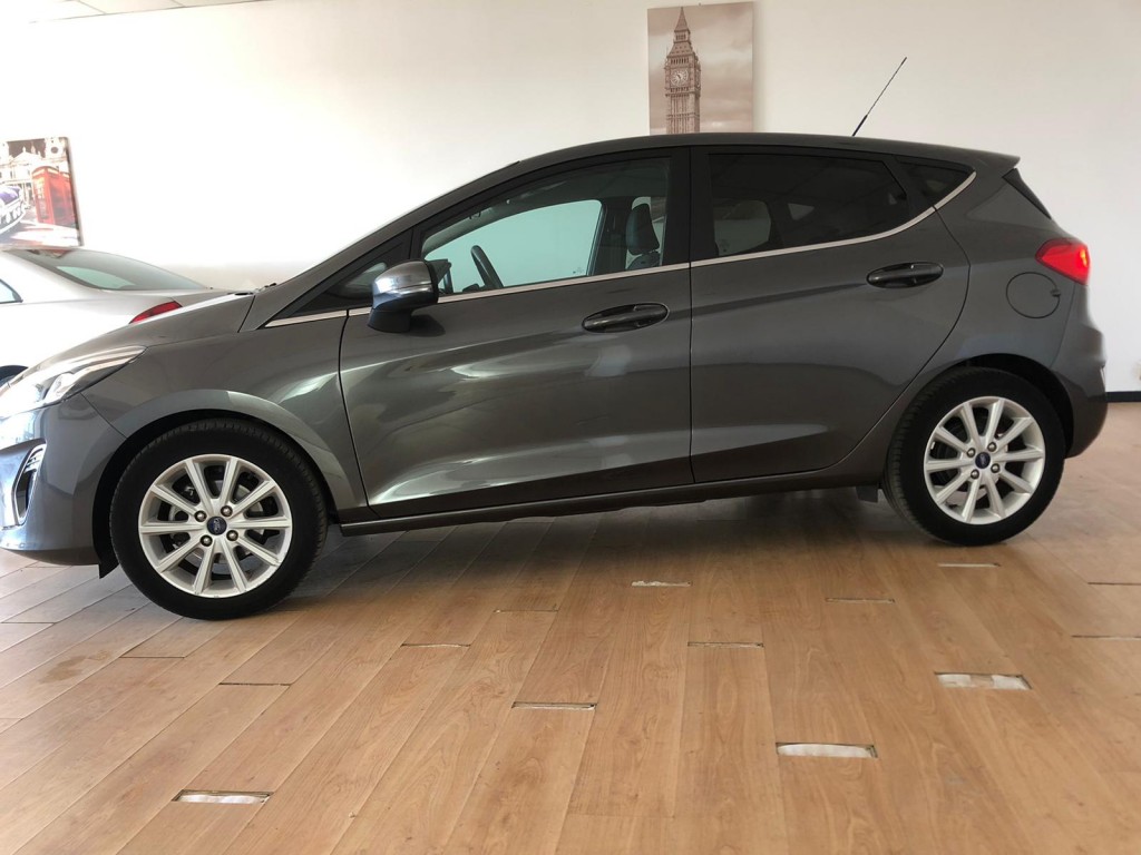 VENDUTA  ..............FORD FIESTA 1.5 TDCi 5 porte Titanium