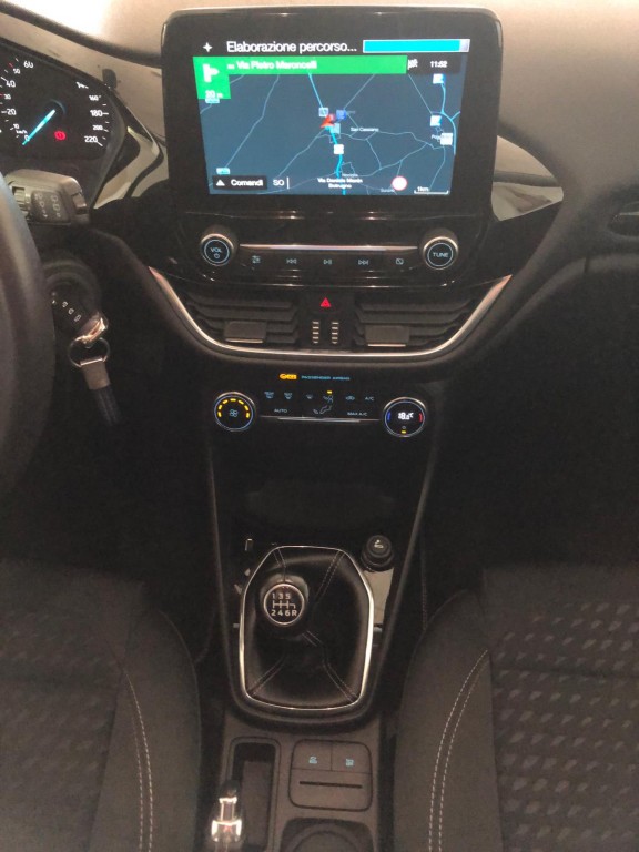 VENDUTA  ..............FORD FIESTA 1.5 TDCi 5 porte Titanium