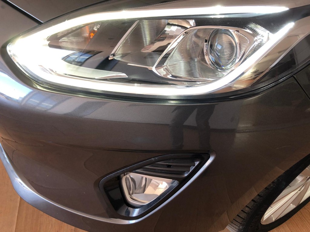 VENDUTA  ..............FORD FIESTA 1.5 TDCi 5 porte Titanium