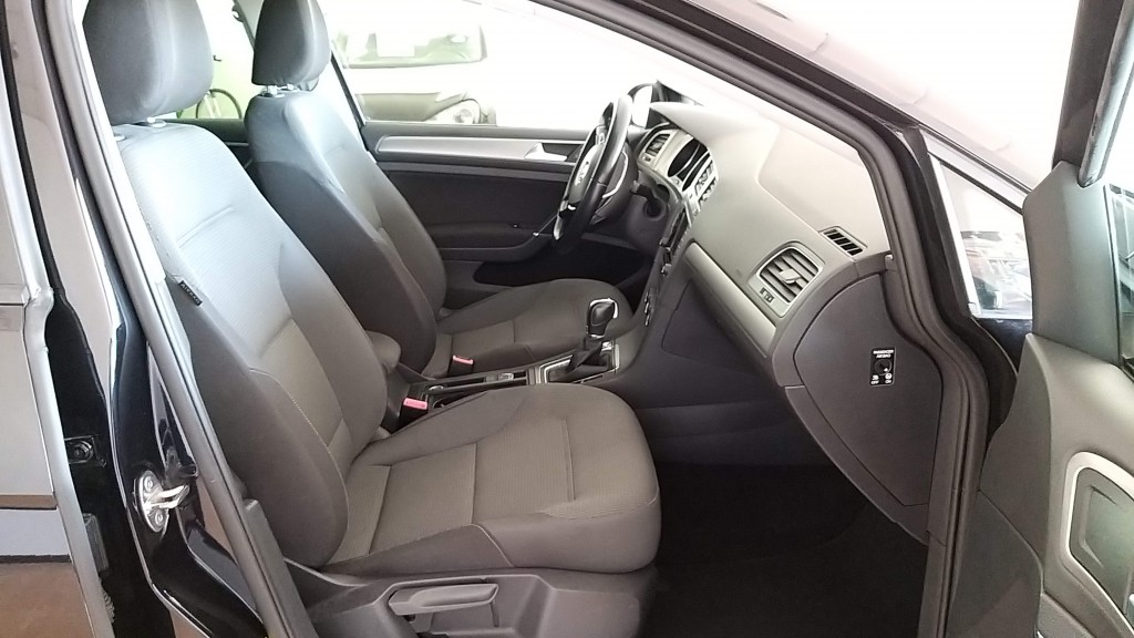 VENDUTA ............VOLKSWAGEN GOLF 1.6 TDI 5p. Comfortline BlueMotion Technology